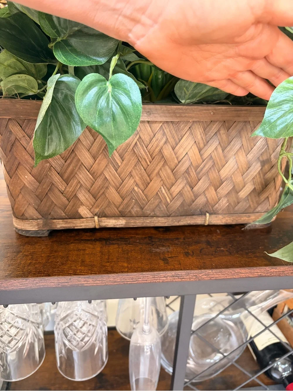 Artificial Green Leaf Pothos in Woven Planter - Green